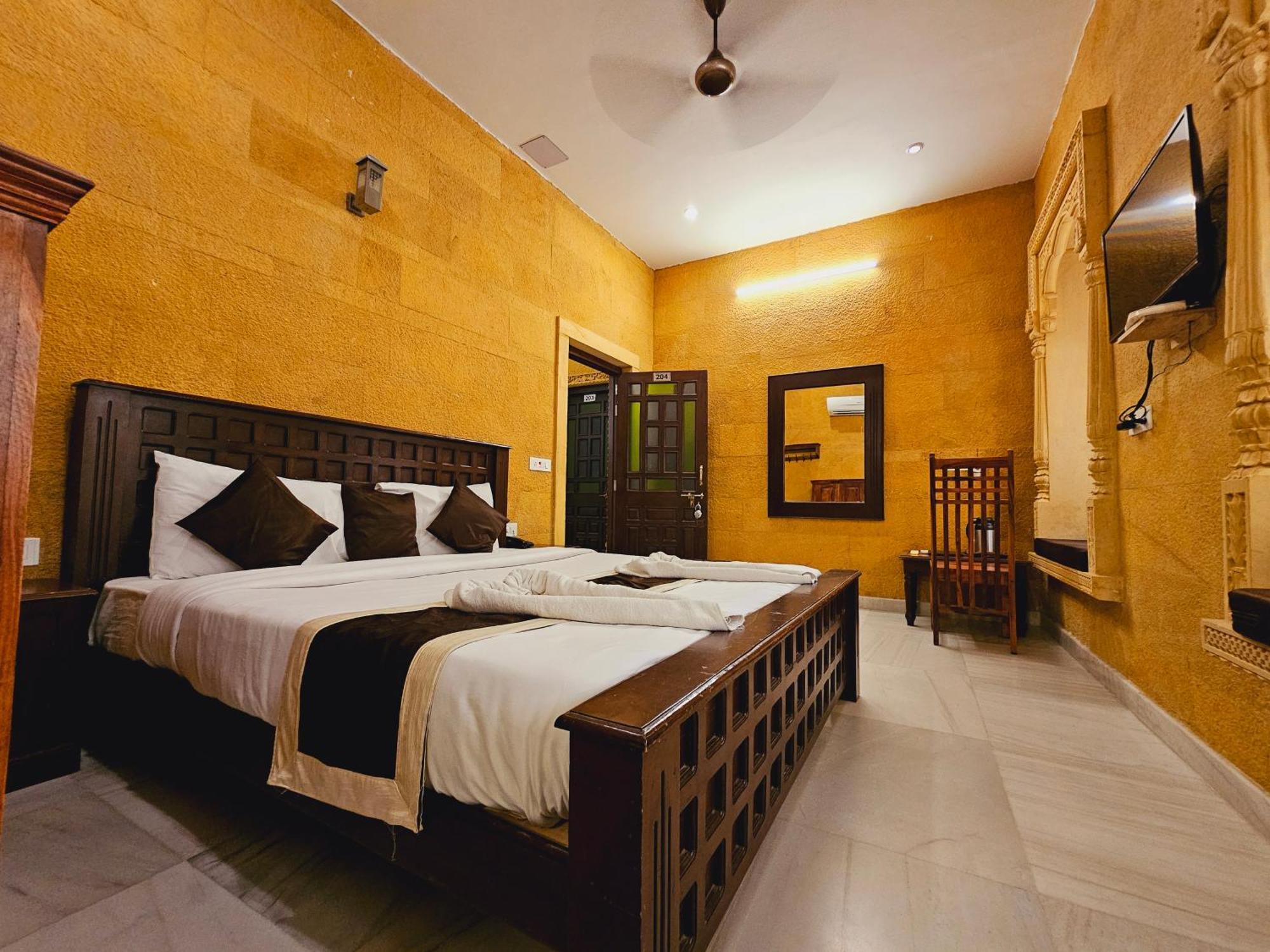 Hotel Royal Jaisalmer Dış mekan fotoğraf