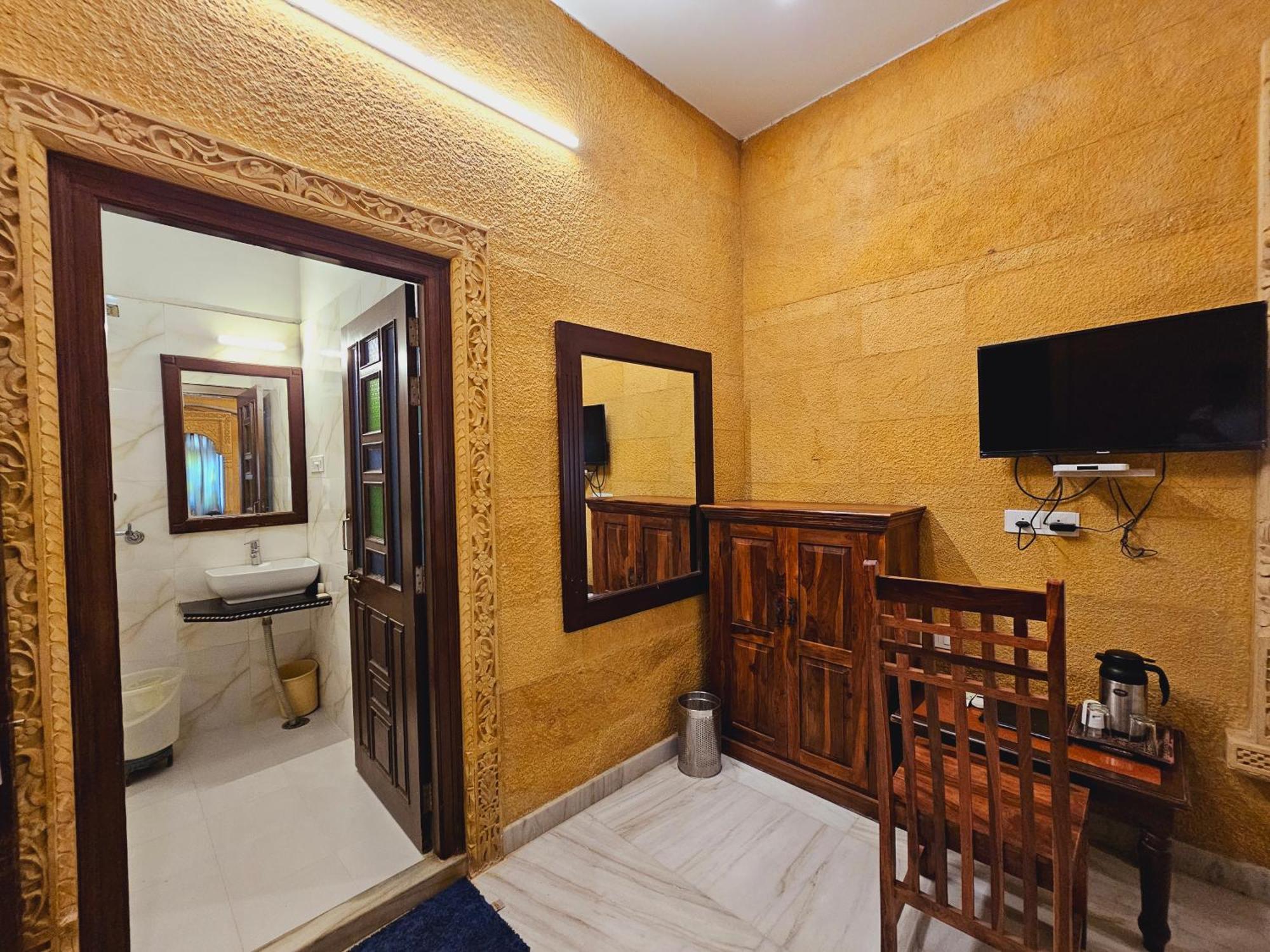 Hotel Royal Jaisalmer Dış mekan fotoğraf