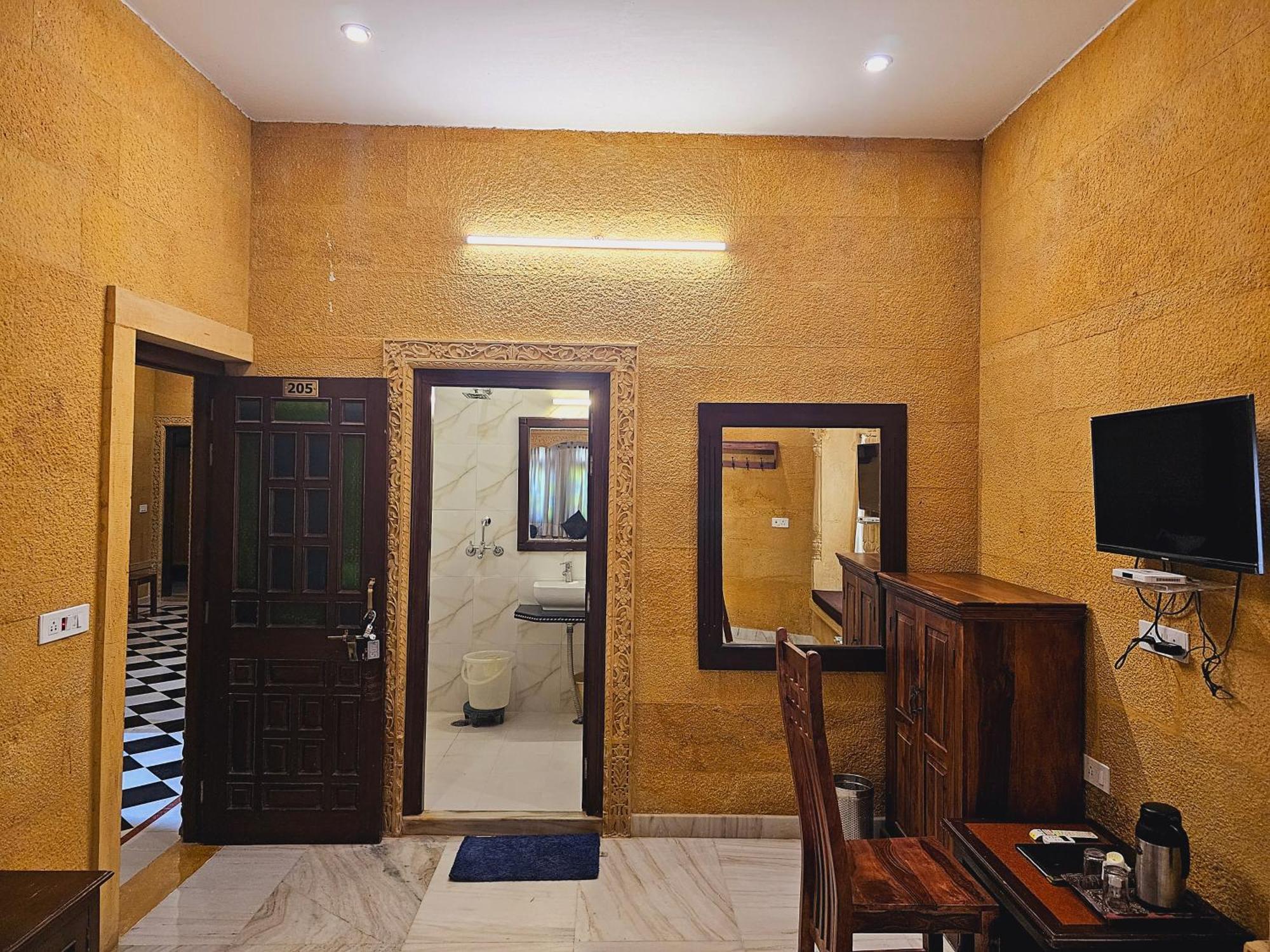 Hotel Royal Jaisalmer Dış mekan fotoğraf